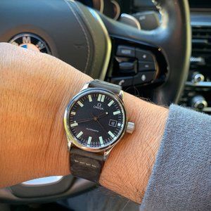 Excellent Condition | Omega Date Special Edition Automatic 52035